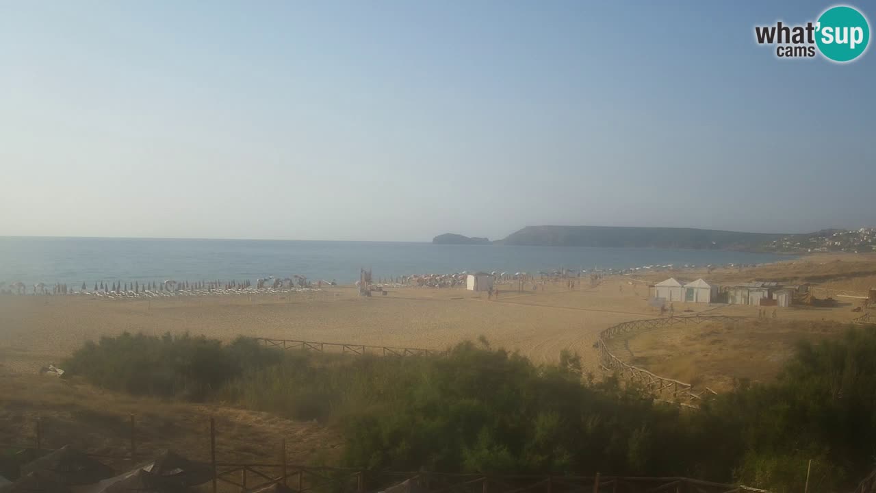 Web kamera Torre dei Corsari – Pogled uživo na plažu s Punta Usai