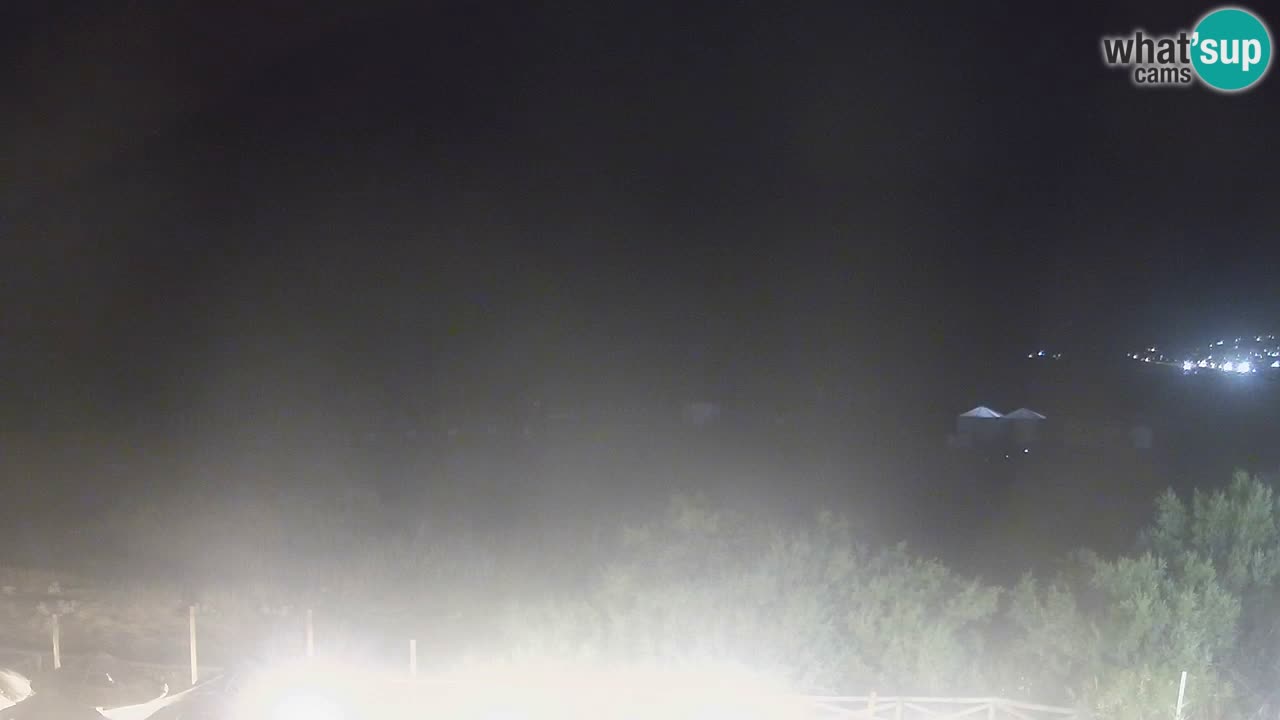Webcam Torre dei Corsari – Vue en direct sur la plage depuis Punta Usai