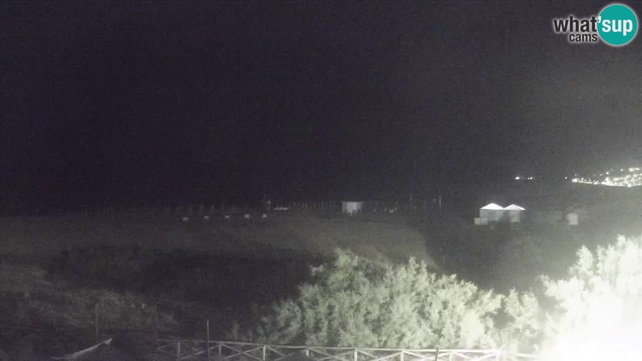 Webcam Torre dei Corsari – Vue en direct sur la plage depuis Punta Usai