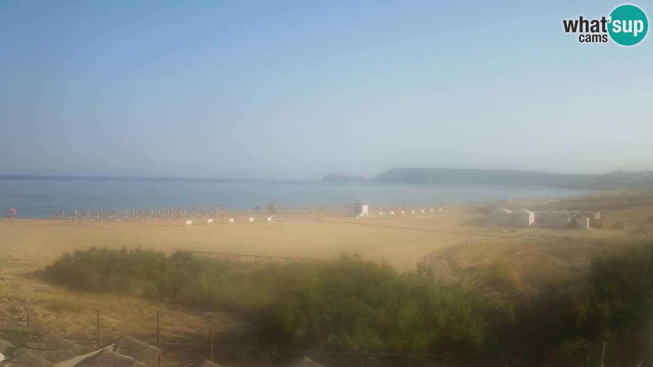 Web kamera Torre dei Corsari – Pogled uživo na plažu s Punta Usai