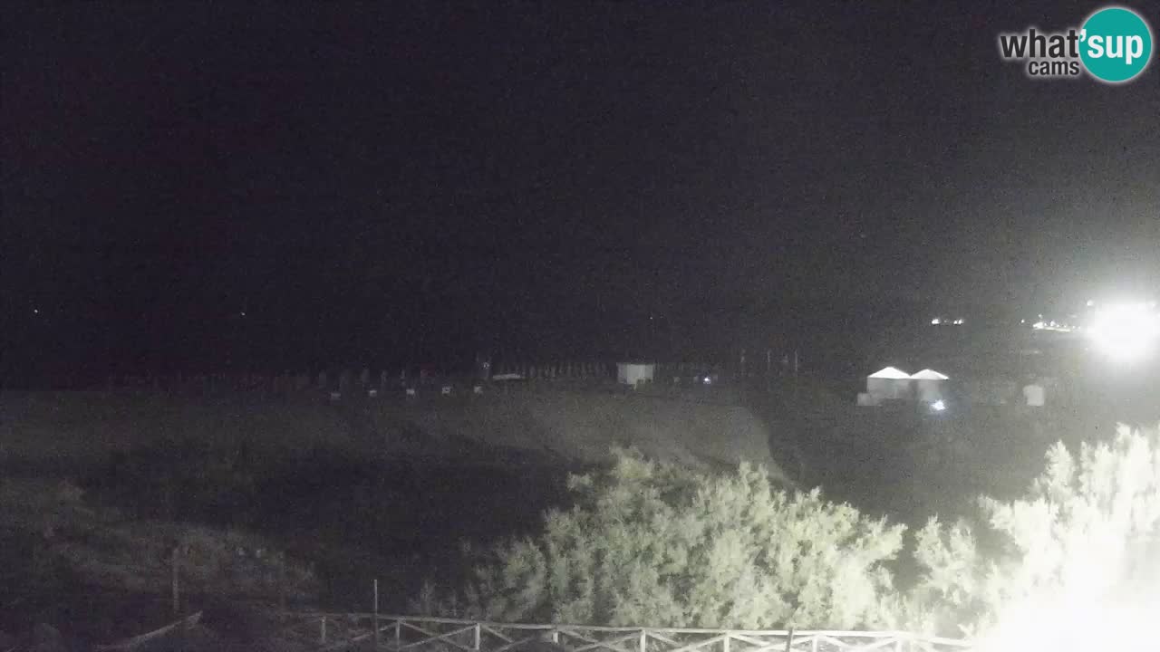 Webcam Torre dei Corsari – Vista live sulla spiaggia da Punta Usai