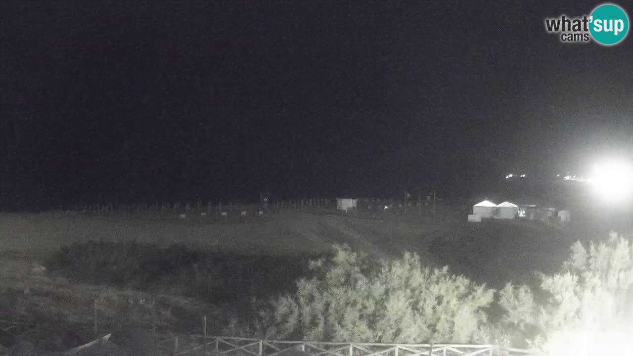 Webcam Torre dei Corsari – Vue en direct sur la plage depuis Punta Usai