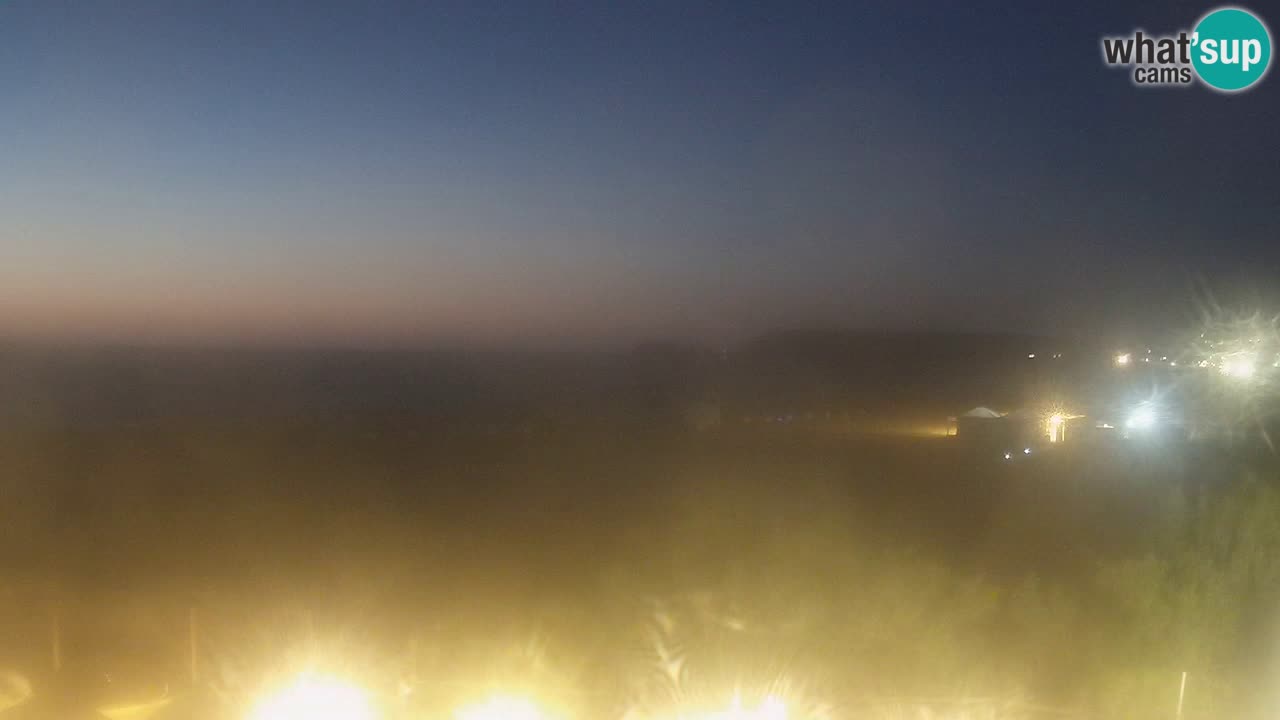 Webcam Torre dei Corsari – Vista live sulla spiaggia da Punta Usai