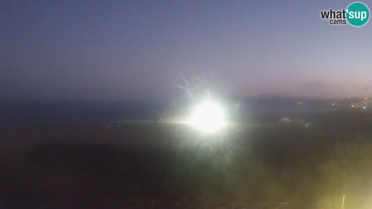 Webcam Torre dei Corsari – Vista live sulla spiaggia da Punta Usai