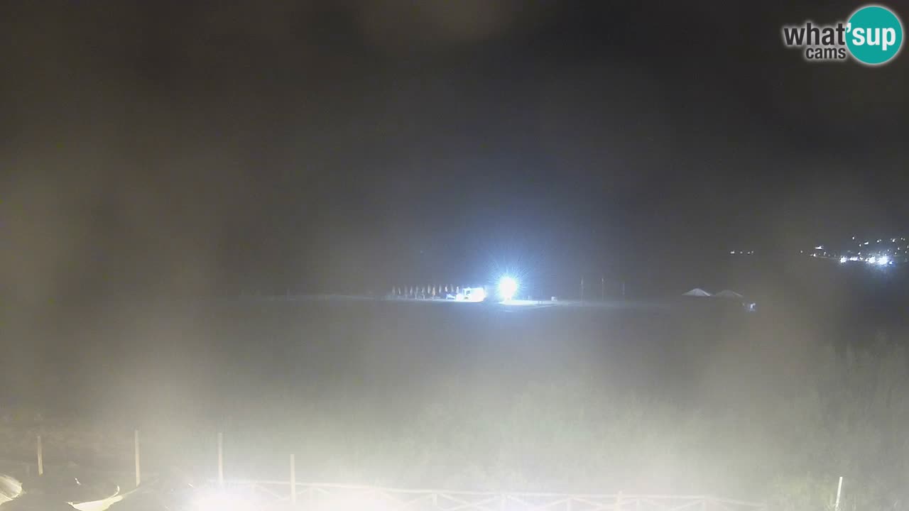 Webcam Torre dei Corsari – Vista live sulla spiaggia da Punta Usai