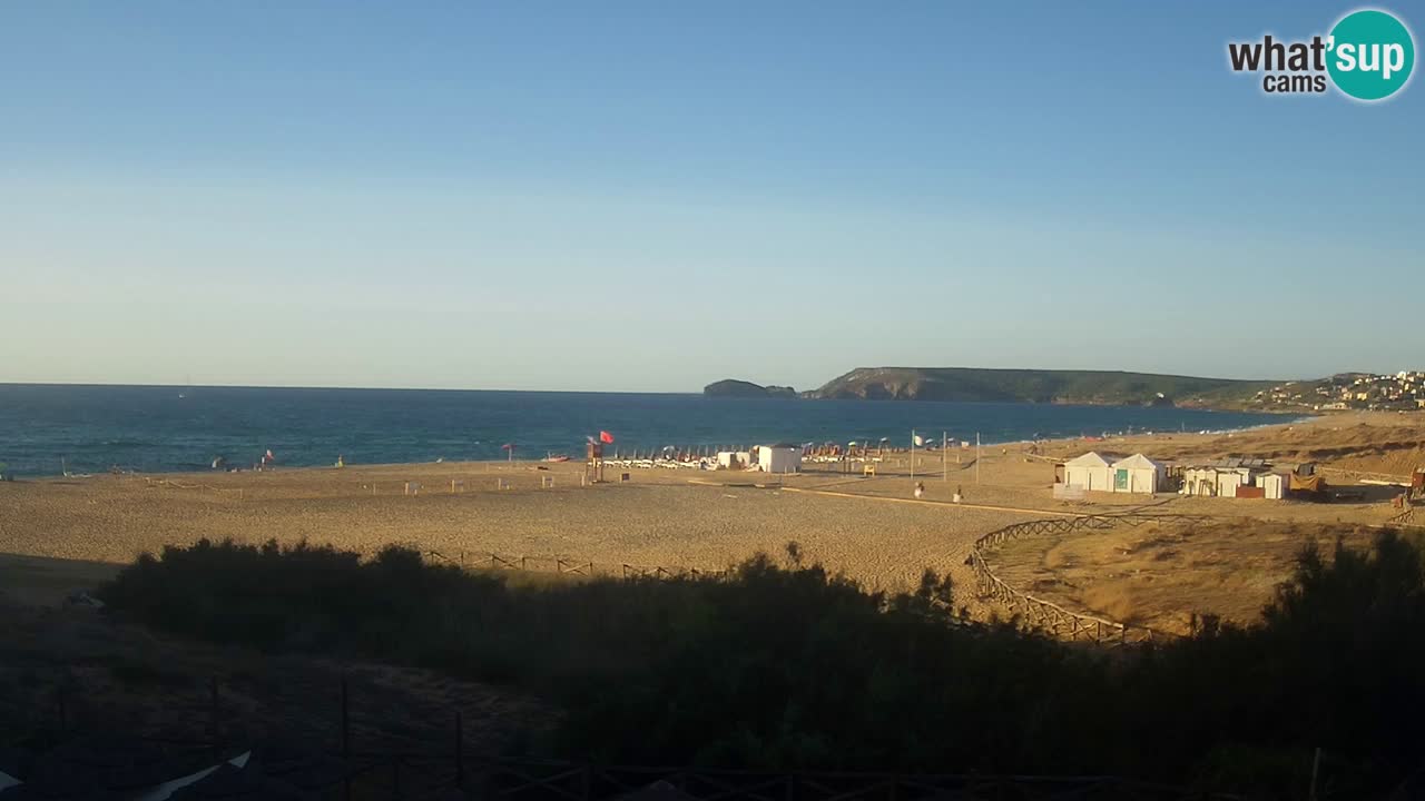 Spletna kamera Torre dei Corsari – Pogled v živo na plažo s Punta Usai