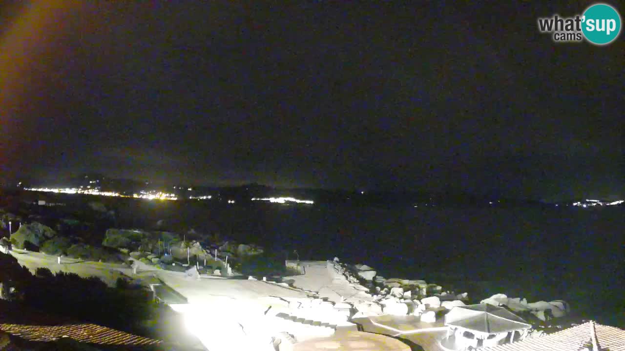 Live webcam Phi Beach – Forte Cappellini livecam Porto Cervo – Arzachena – Sardinia