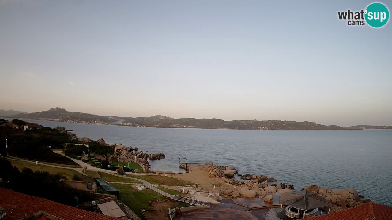 Live webcam Phi Beach – Forte Cappellini livecam Porto Cervo – Arzachena – Sardinia