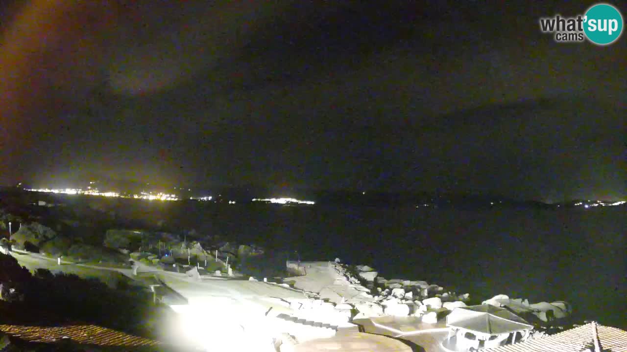 Live webcam Phi Beach – Forte Cappellini livecam Porto Cervo – Arzachena – Sardinia