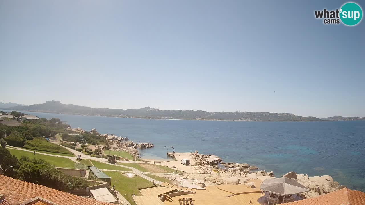U živo Phi Beach – Forte Cappellini web kamera Porto Cervo – Arzachena – Sardinija