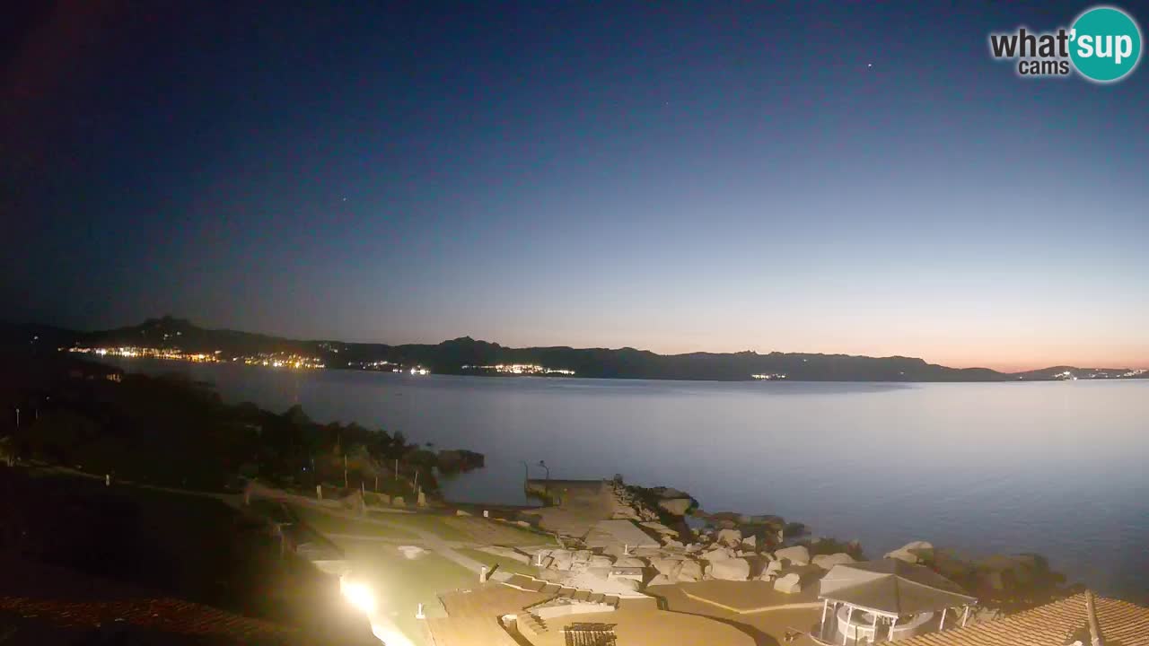 Live webcam Phi Beach – Forte Cappellini livecam Porto Cervo – Arzachena – Sardinia