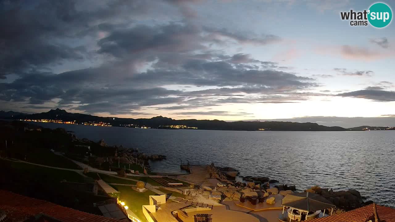Live webcam Phi Beach – Forte Cappellini livecam Porto Cervo – Arzachena – Sardinia