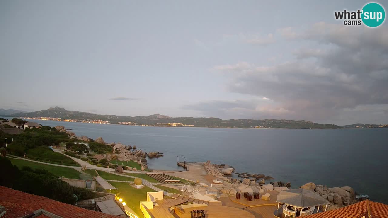 Live webcam Phi Beach – Forte Cappellini livecam Porto Cervo – Arzachena – Sardinia