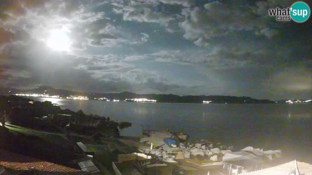 Live webcam Phi Beach – Forte Cappellini livecam Porto Cervo – Arzachena – Sardinia