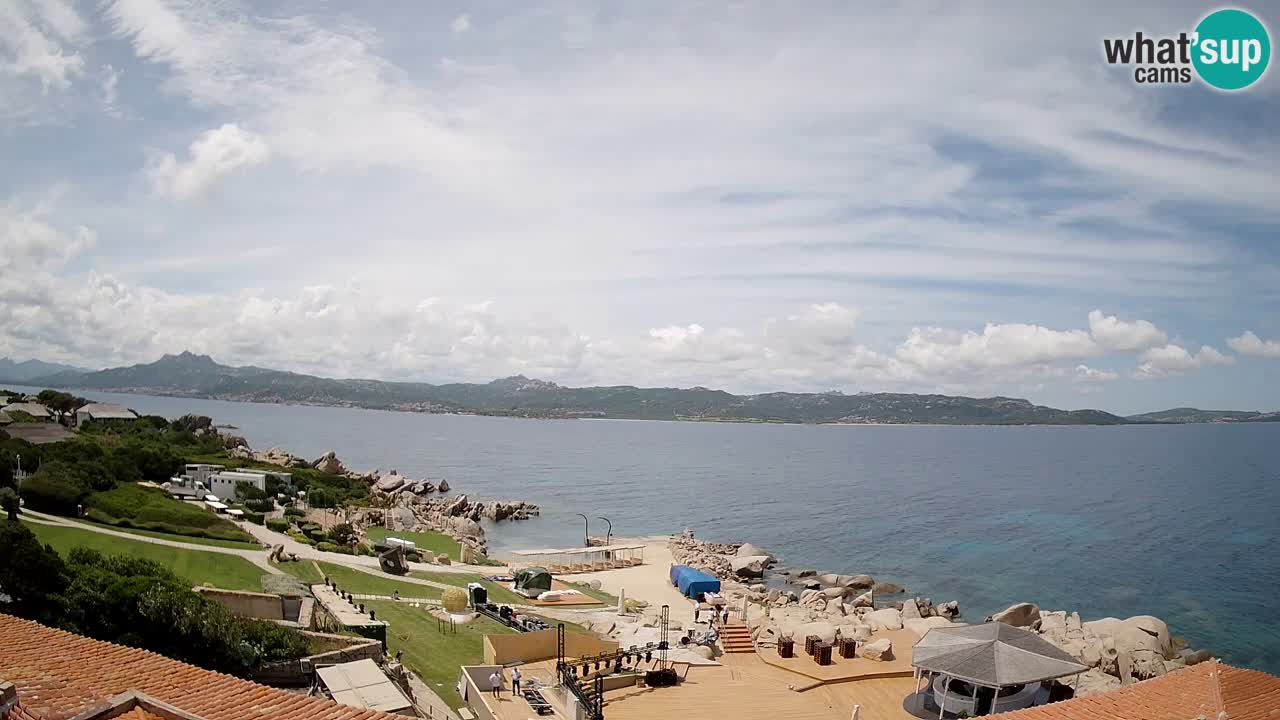 Live webcam Phi Beach – Forte Cappellini livecam Porto Cervo – Arzachena – Sardinia