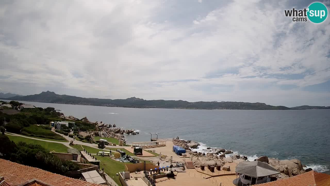 U živo Phi Beach – Forte Cappellini web kamera Porto Cervo – Arzachena – Sardinija