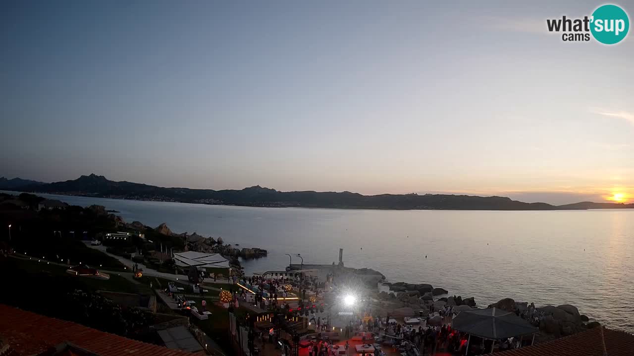 Live webcam Phi Beach – Forte Cappellini livecam Porto Cervo – Arzachena – Sardinia