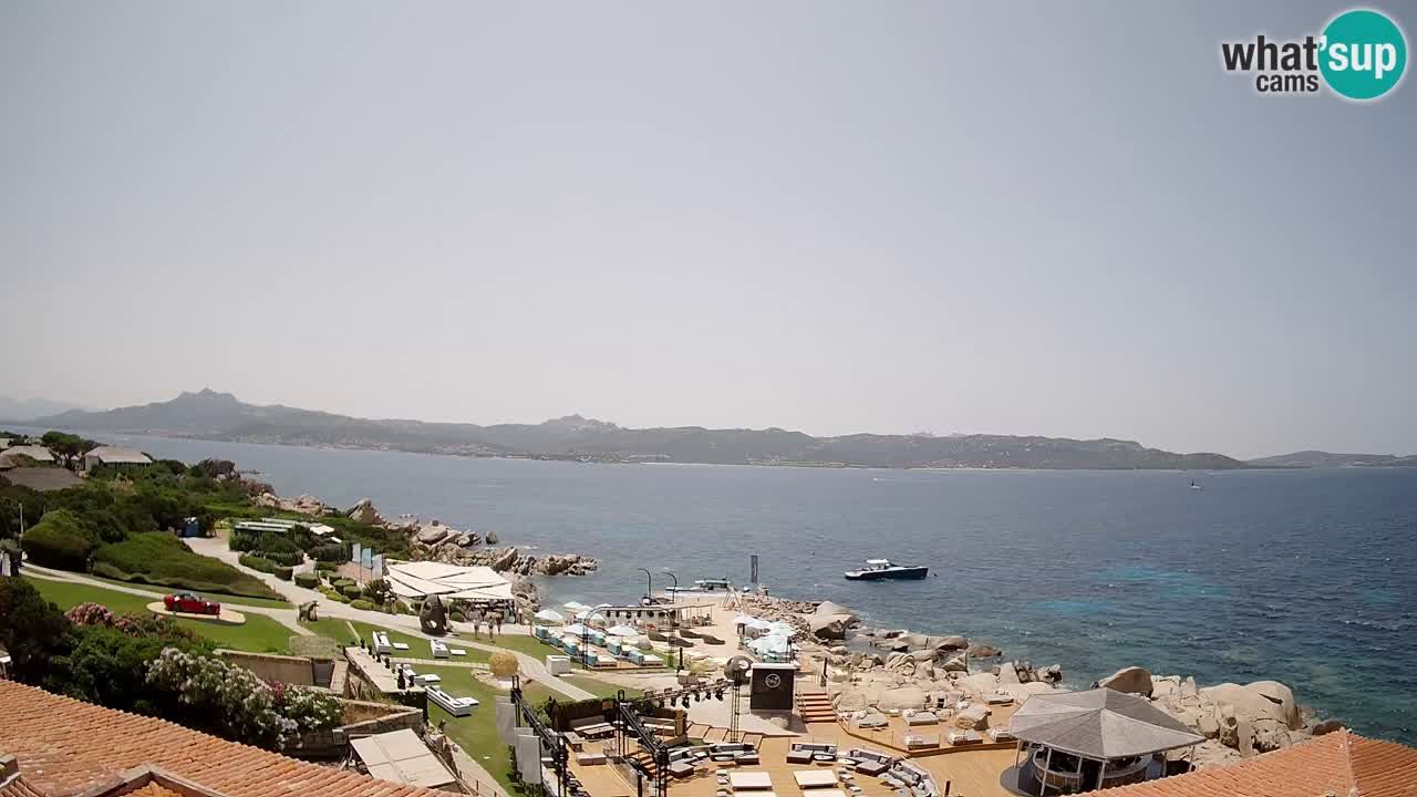 Live webcam Phi Beach – Forte Cappellini livecam Porto Cervo – Arzachena – Sardinia