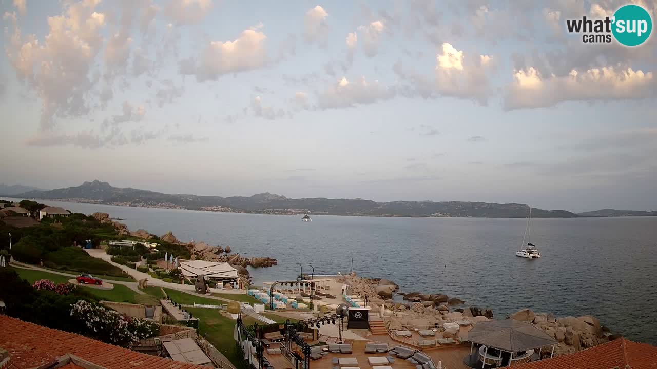Live Phi Beach – Forte Cappellini camera en vivo Porto Cervo – Arzachena – Cerdeña