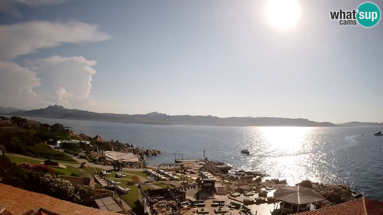 Live webcam Phi Beach – Forte Cappellini livecam Porto Cervo – Arzachena – Sardinia