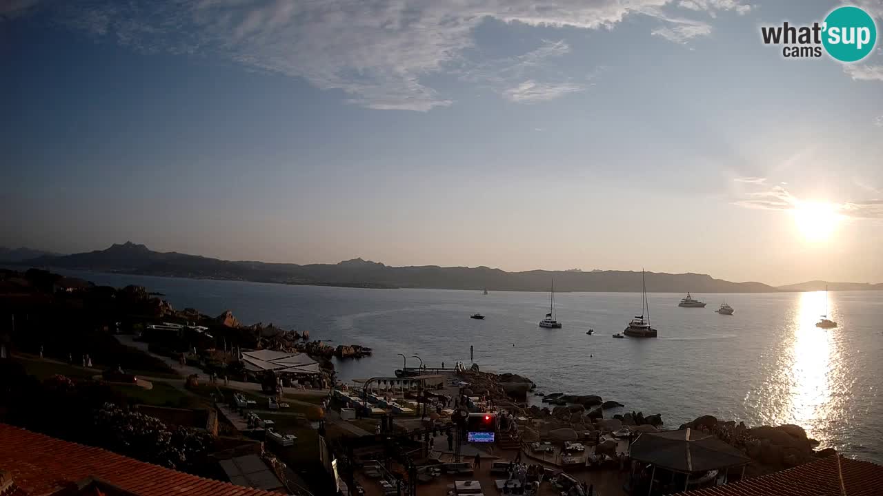 Live webcam Phi Beach – Forte Cappellini livecam Porto Cervo – Arzachena – Sardinia