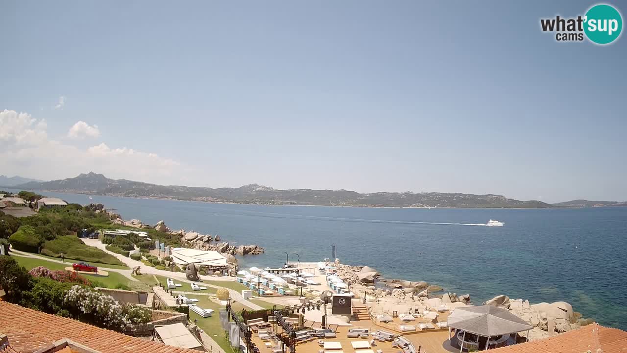 U živo Phi Beach – Forte Cappellini web kamera Porto Cervo – Arzachena – Sardinija