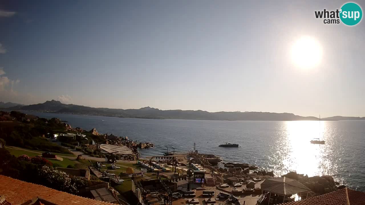 Live webcam Phi Beach – Forte Cappellini livecam Porto Cervo – Arzachena – Sardinia