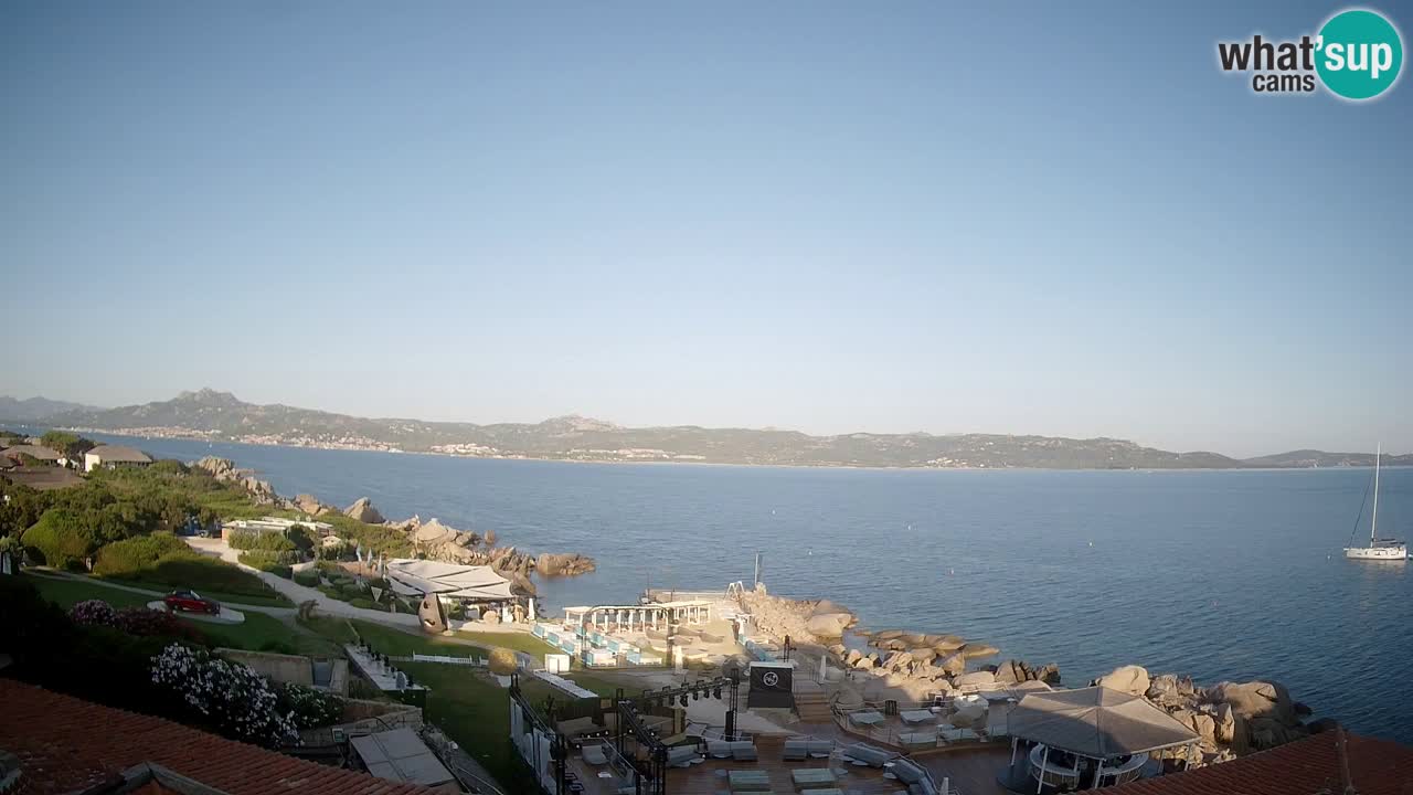 Live webcam Phi Beach – Forte Cappellini livecam Porto Cervo – Arzachena – Sardinia