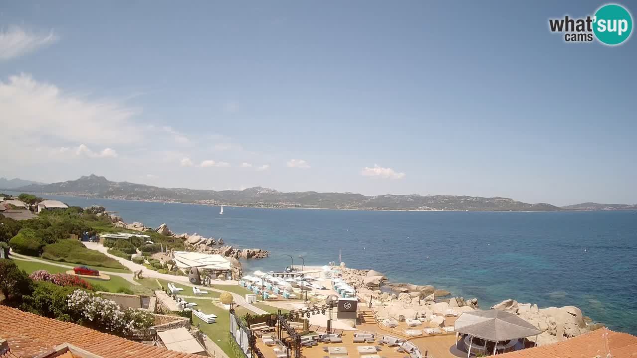 U živo Phi Beach – Forte Cappellini web kamera Porto Cervo – Arzachena – Sardinija