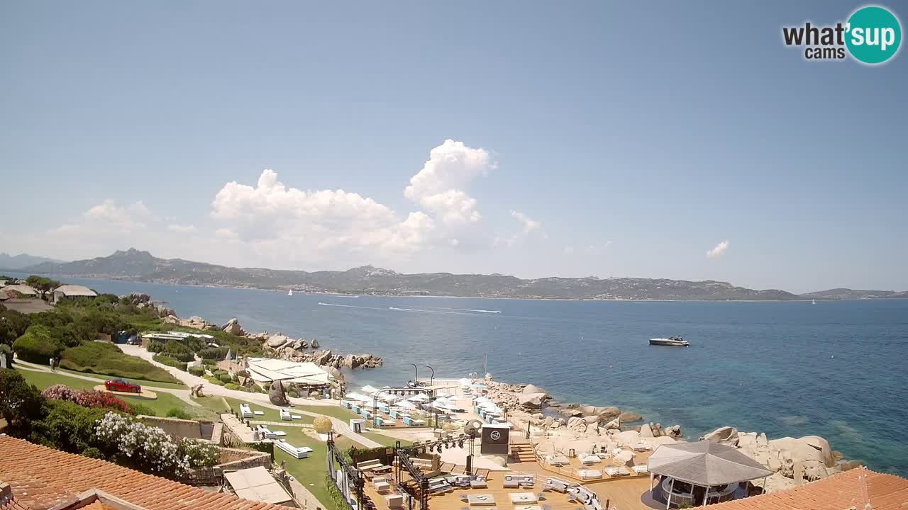 U živo Phi Beach – Forte Cappellini web kamera Porto Cervo – Arzachena – Sardinija