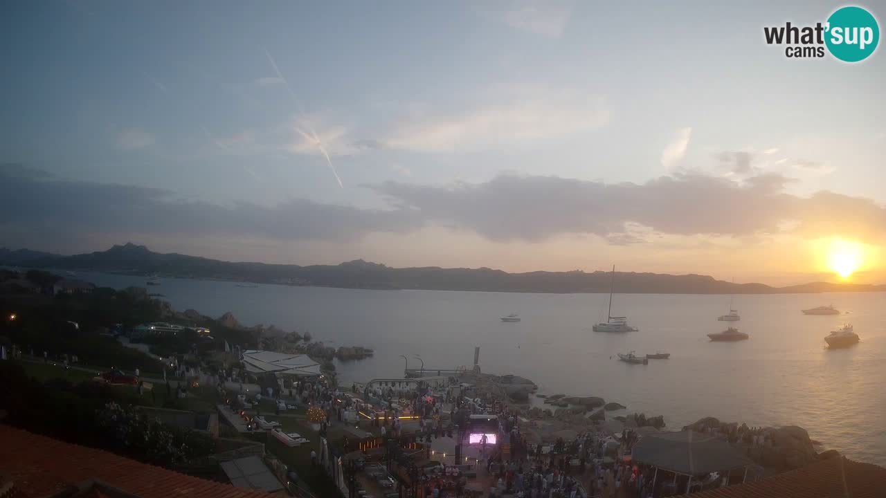 Live webcam Phi Beach – Forte Cappellini livecam Porto Cervo – Arzachena – Sardinia