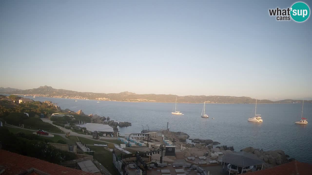 Live cam Phi Beach – Forte Cappellini webcam Porto Cervo – Arzachena – Sardegna