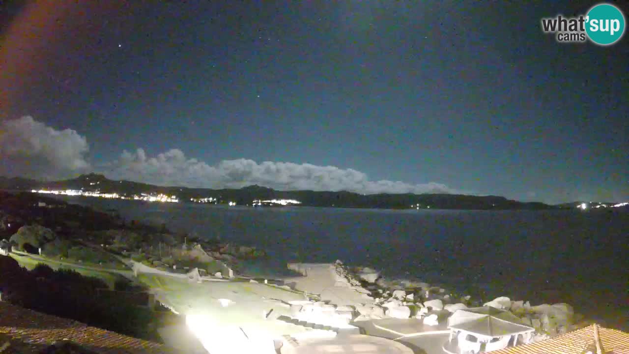 Live webcam Phi Beach – Forte Cappellini livecam Porto Cervo – Arzachena – Sardinia