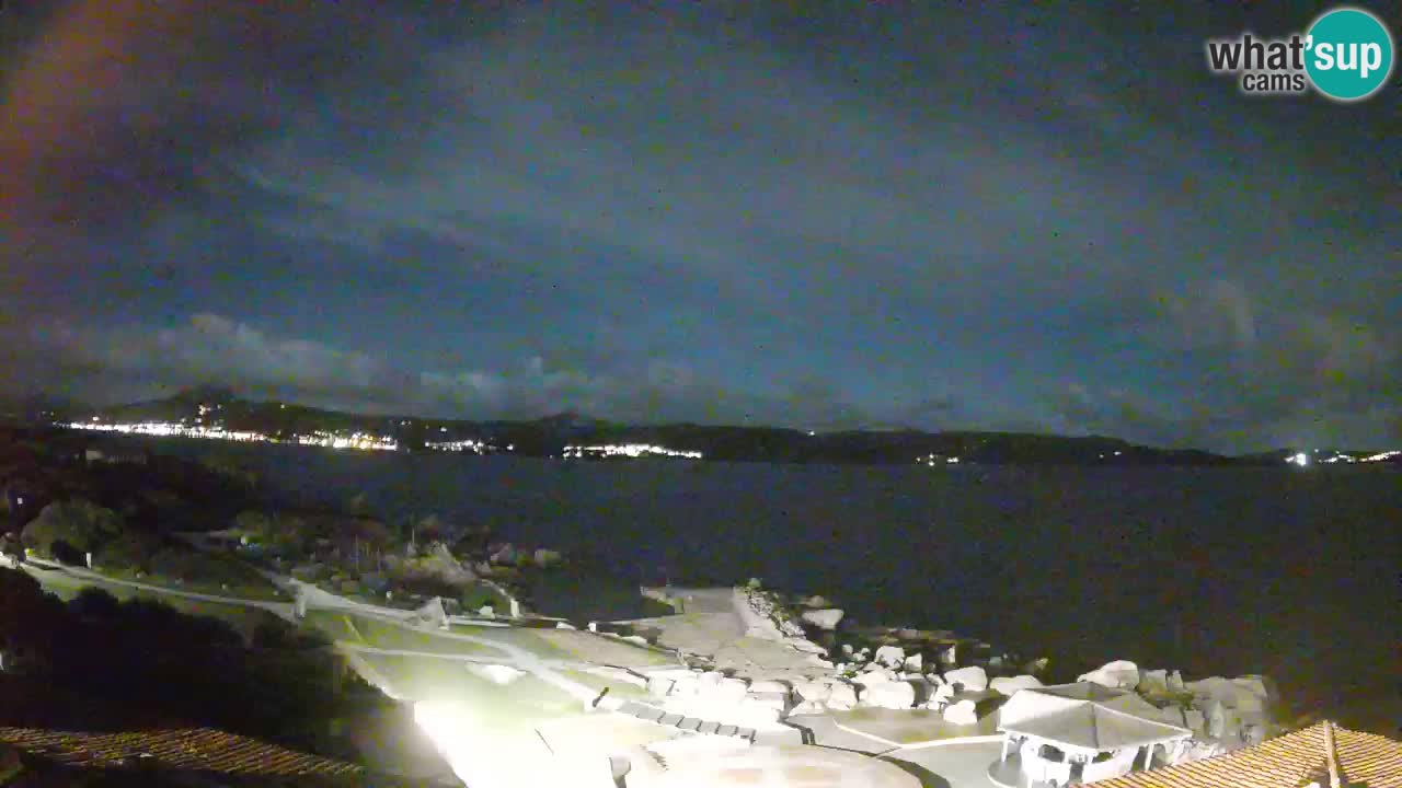 Live webcam Phi Beach – Forte Cappellini livecam Porto Cervo – Arzachena – Sardinia