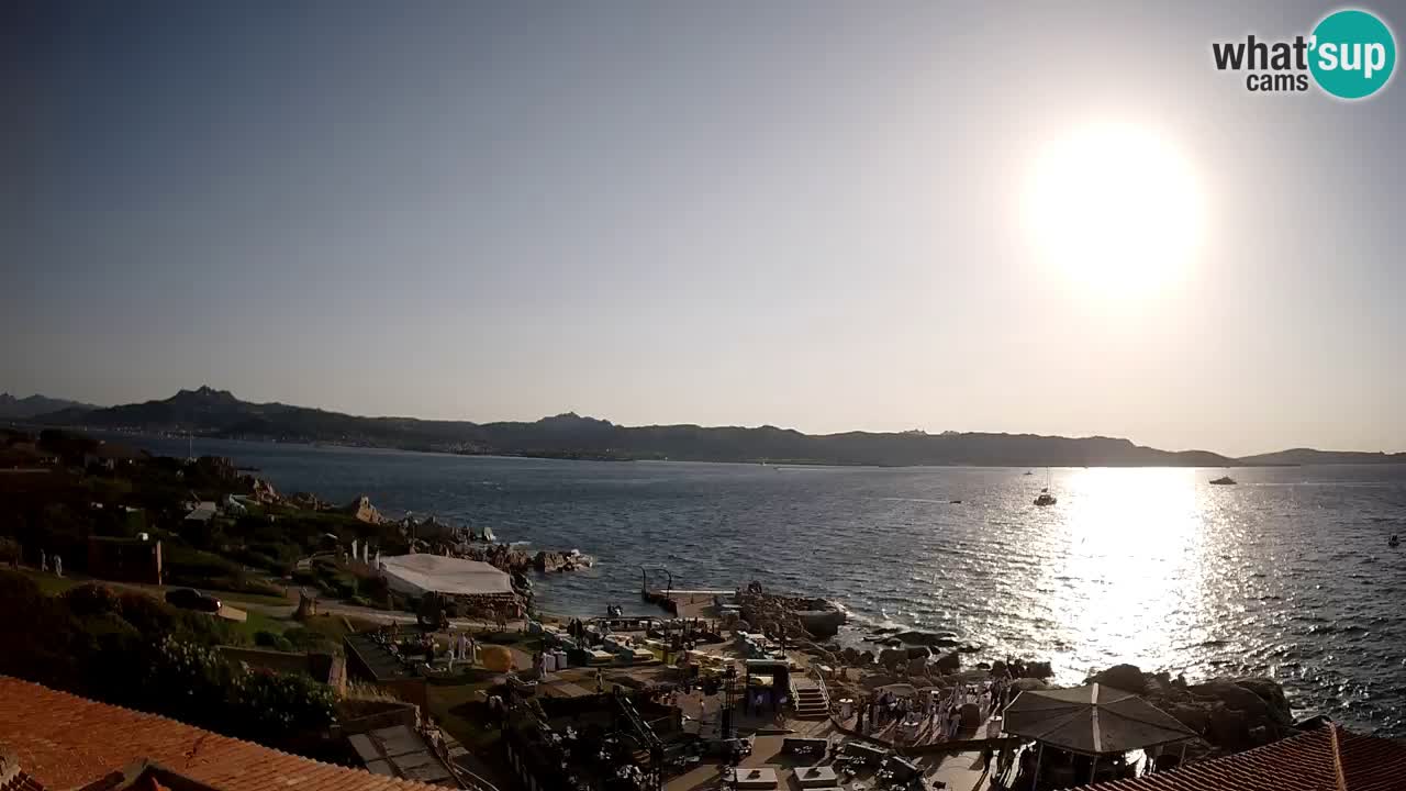 Live webcam Phi Beach – Forte Cappellini livecam Porto Cervo – Arzachena – Sardinia