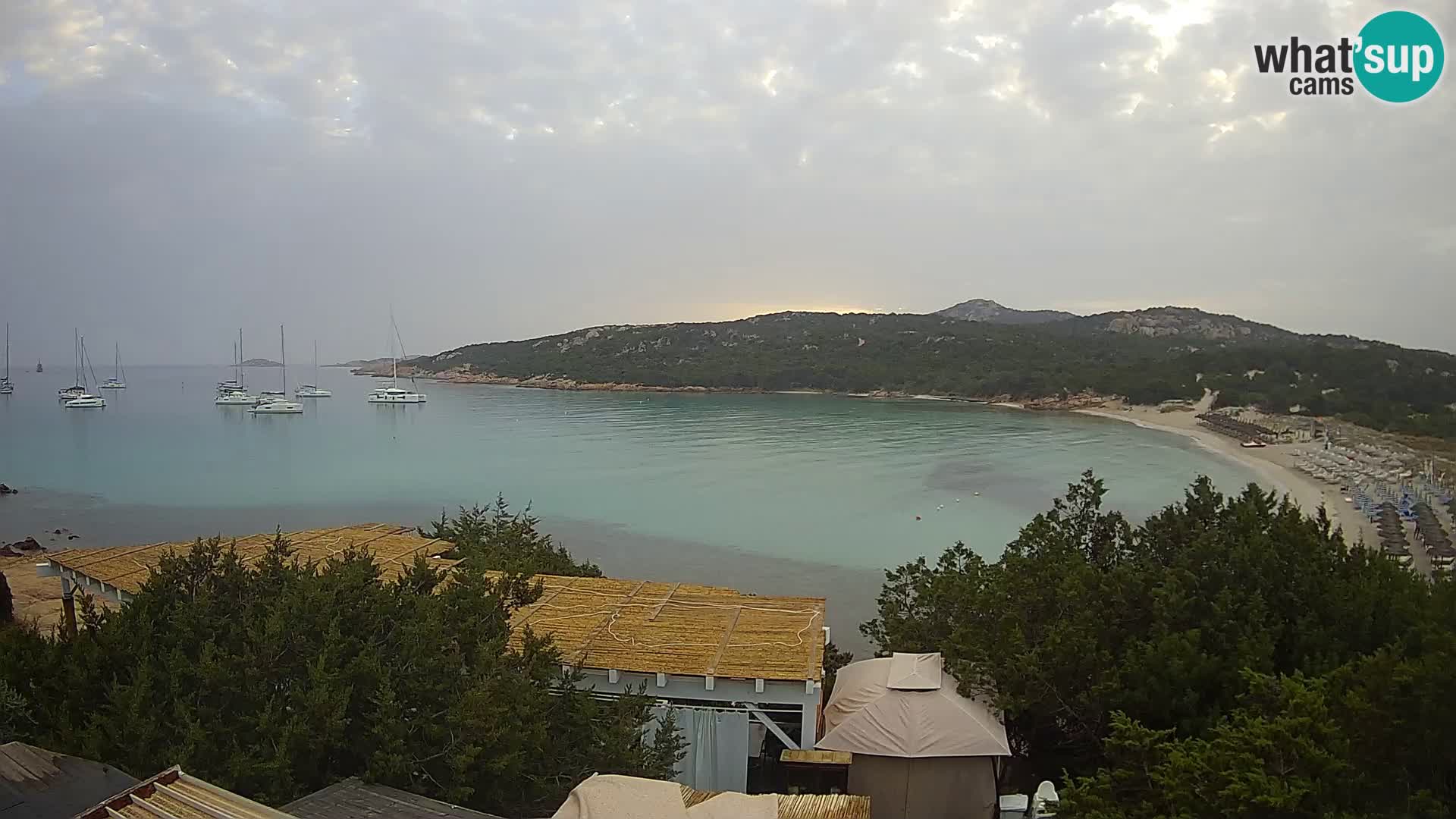 Spletna kamera na plaži Pevero v živo Arzachena – Sardinija – Italija