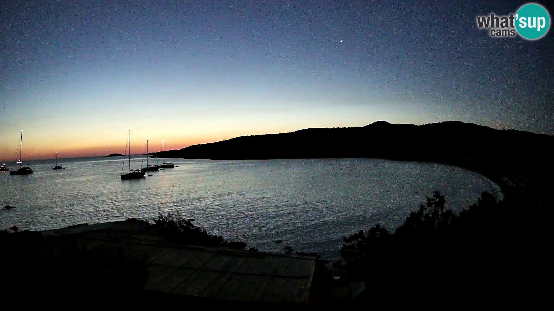 Spletna kamera na plaži Pevero v živo Arzachena – Sardinija – Italija