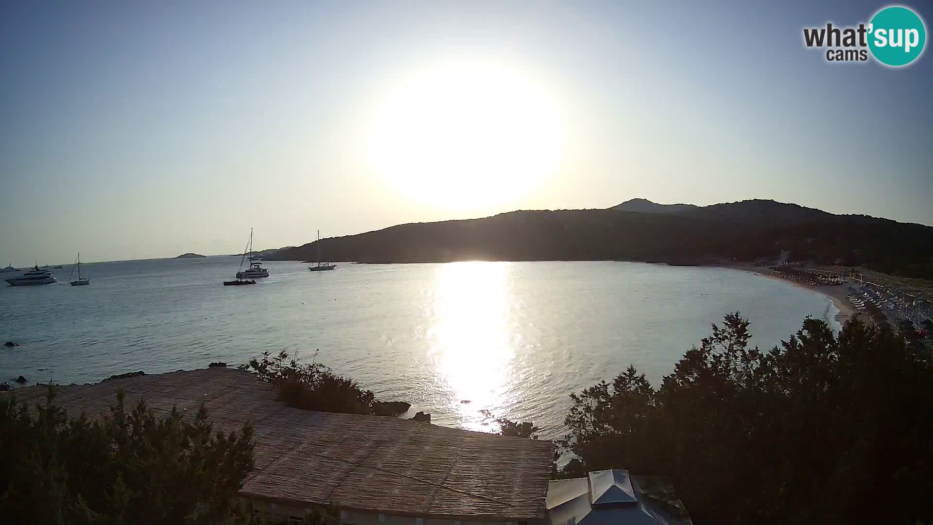 Spletna kamera na plaži Pevero v živo Arzachena – Sardinija – Italija