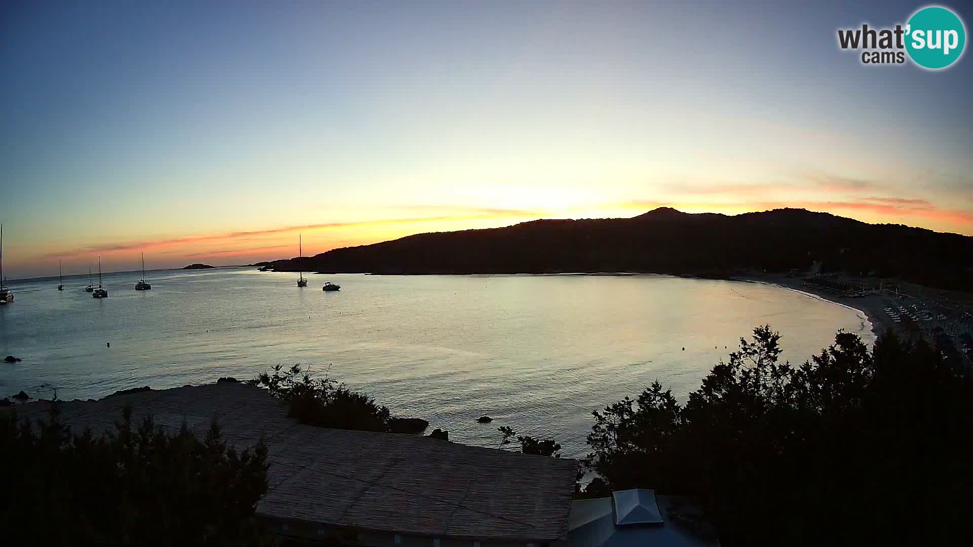 Spletna kamera na plaži Pevero v živo Arzachena – Sardinija – Italija