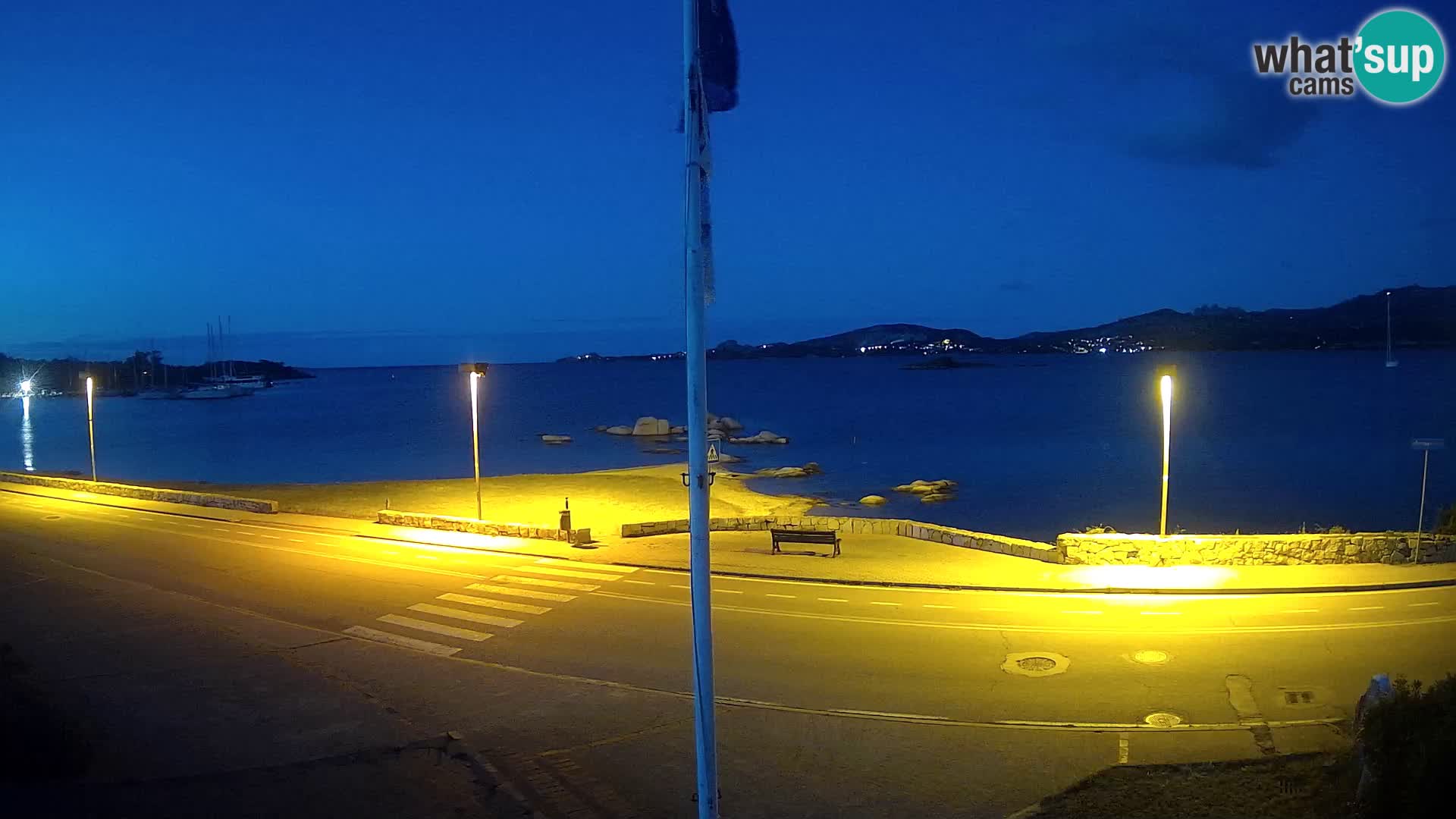 Spletna kamera v živo Cannigione – Arzachena – Sardinija – Italija