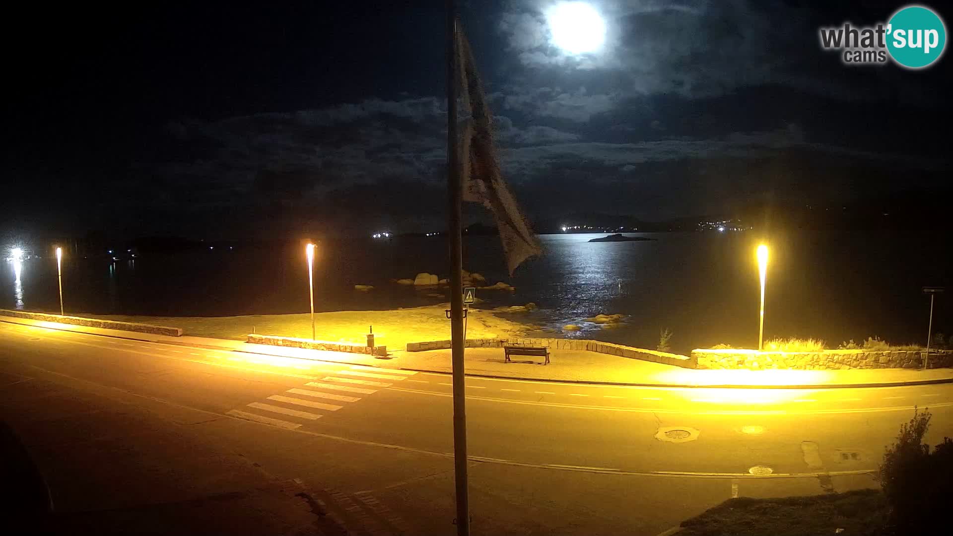 Spletna kamera v živo Cannigione – Arzachena – Sardinija – Italija