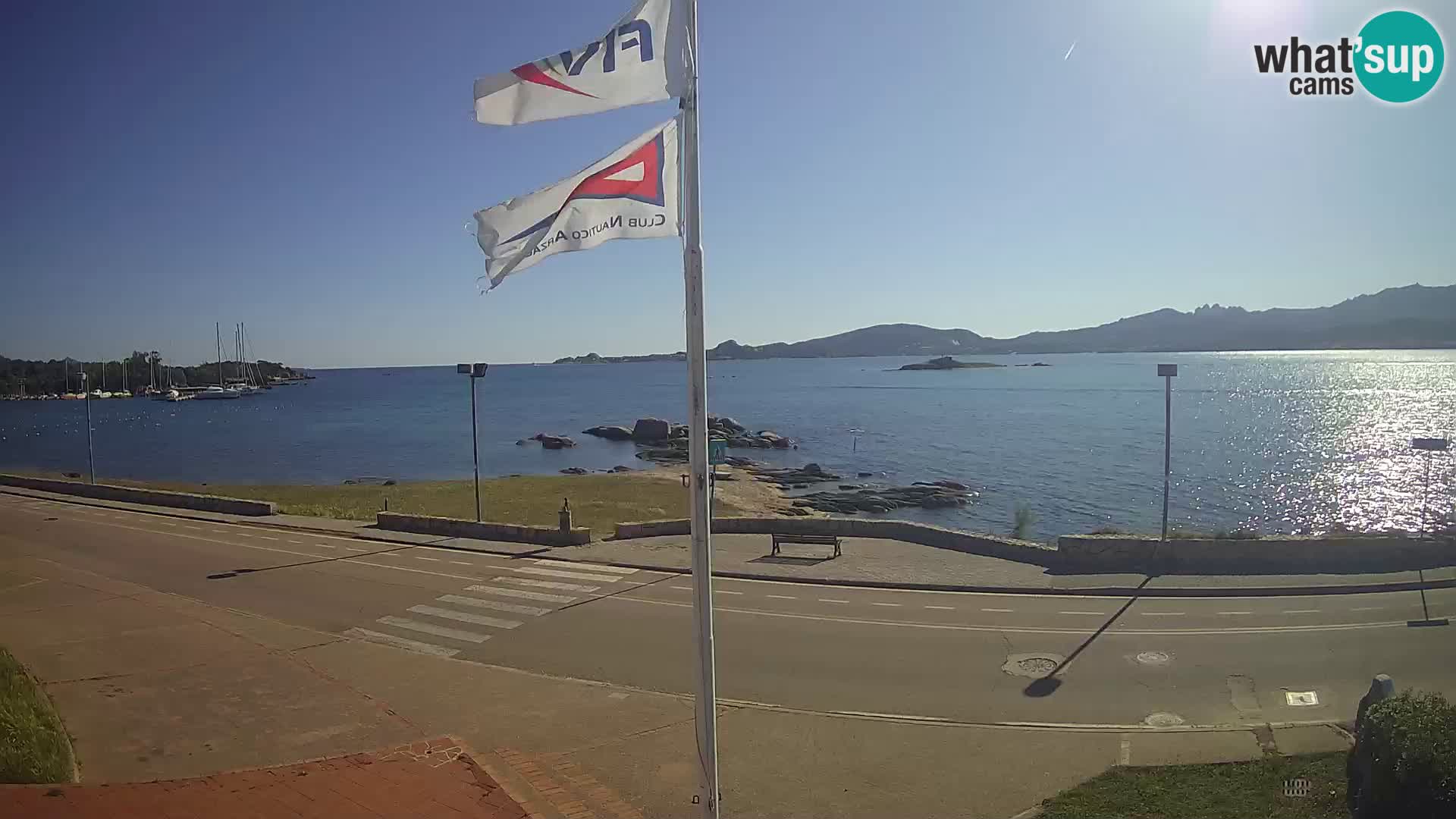 Spletna kamera v živo Cannigione – Arzachena – Sardinija – Italija