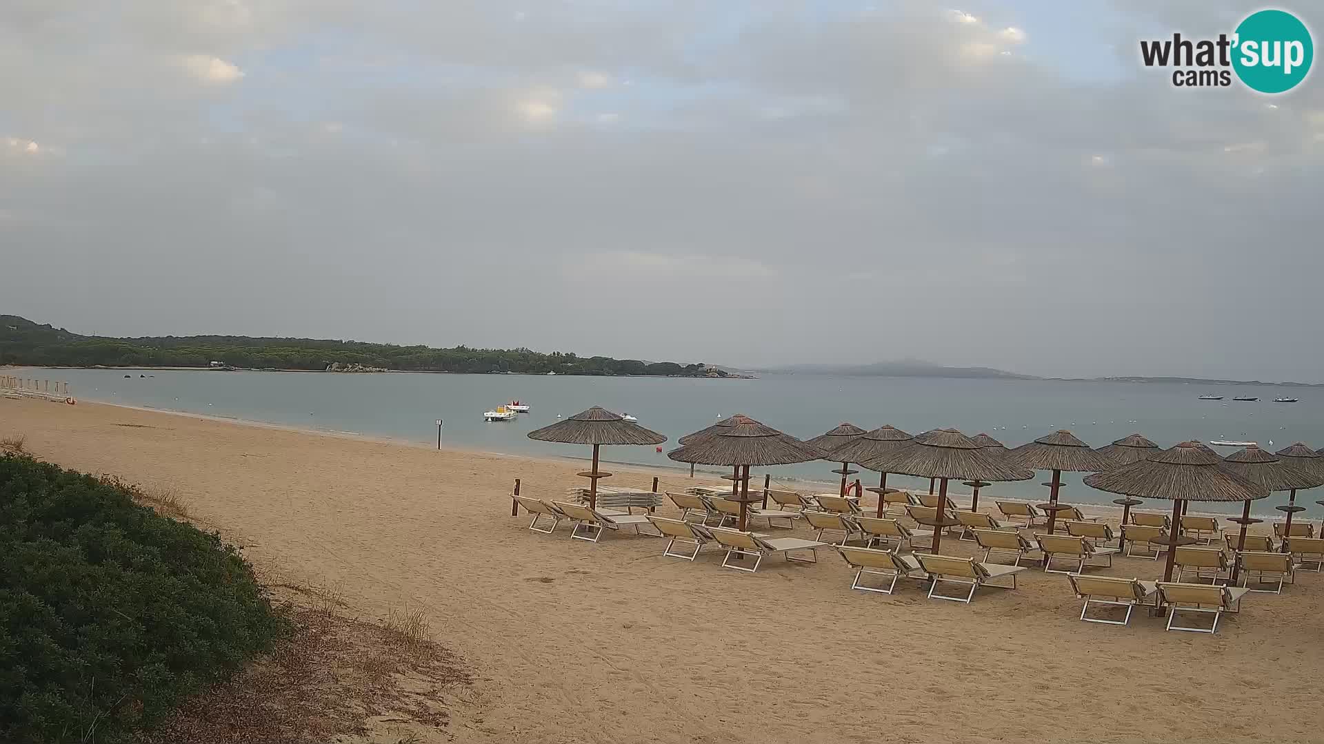 Spletna kamera na plaži Mannena – Arzachena – Sardinija