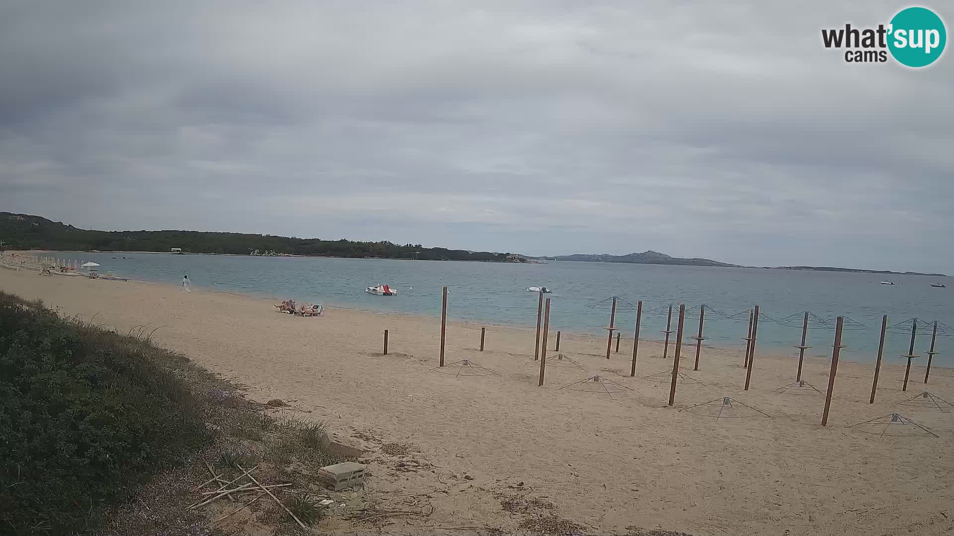 Web kamera na plaži Mannena – Arzachena – Sardinija