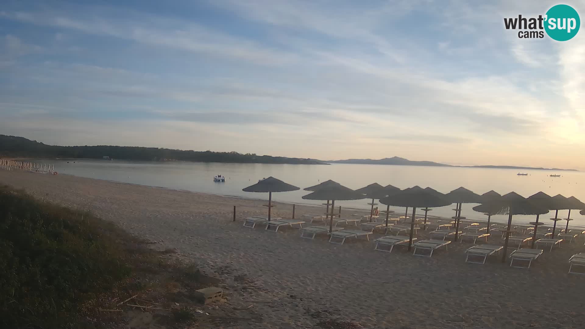 Spletna kamera na plaži Mannena – Arzachena – Sardinija