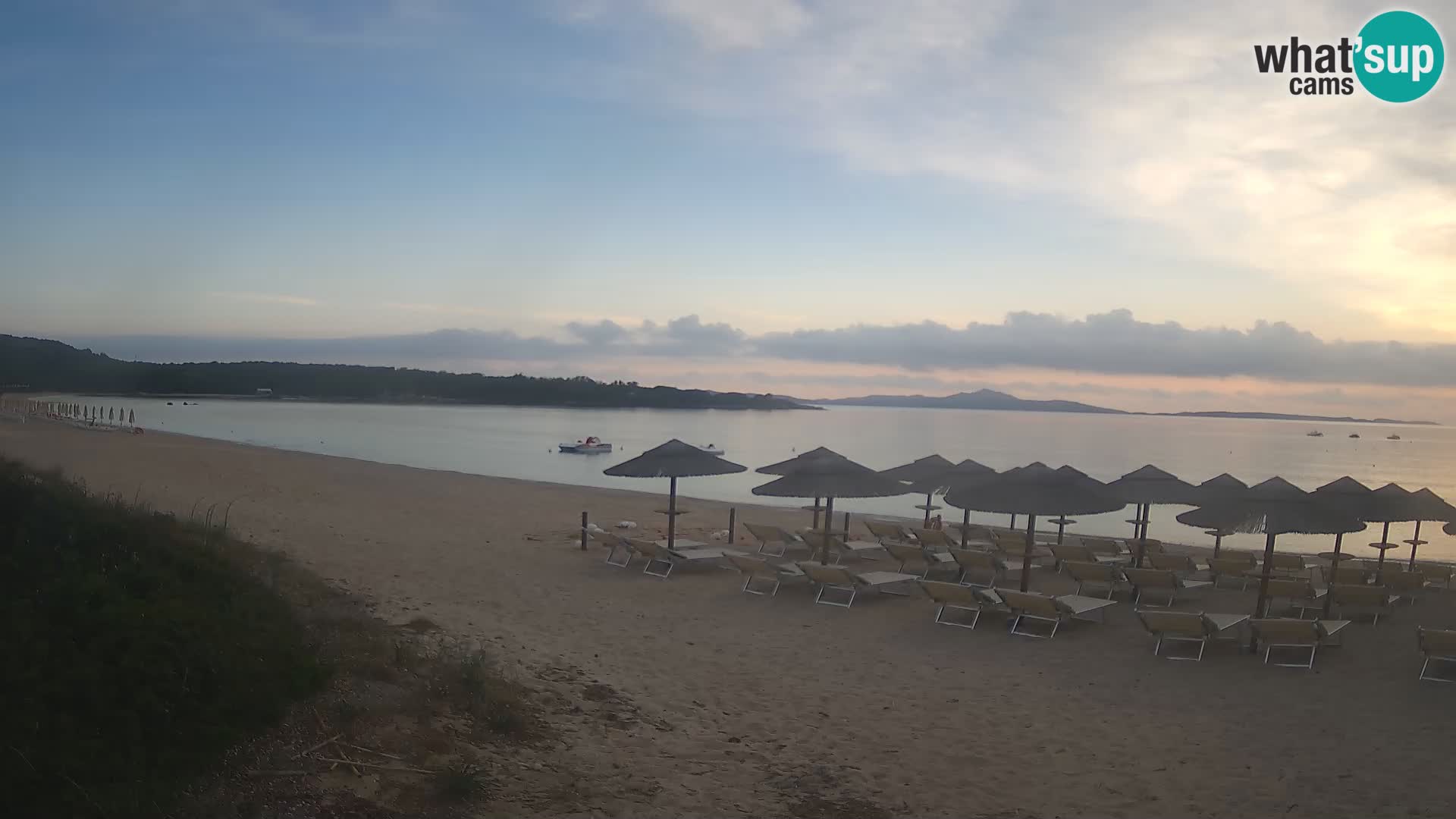 Spletna kamera na plaži Mannena – Arzachena – Sardinija
