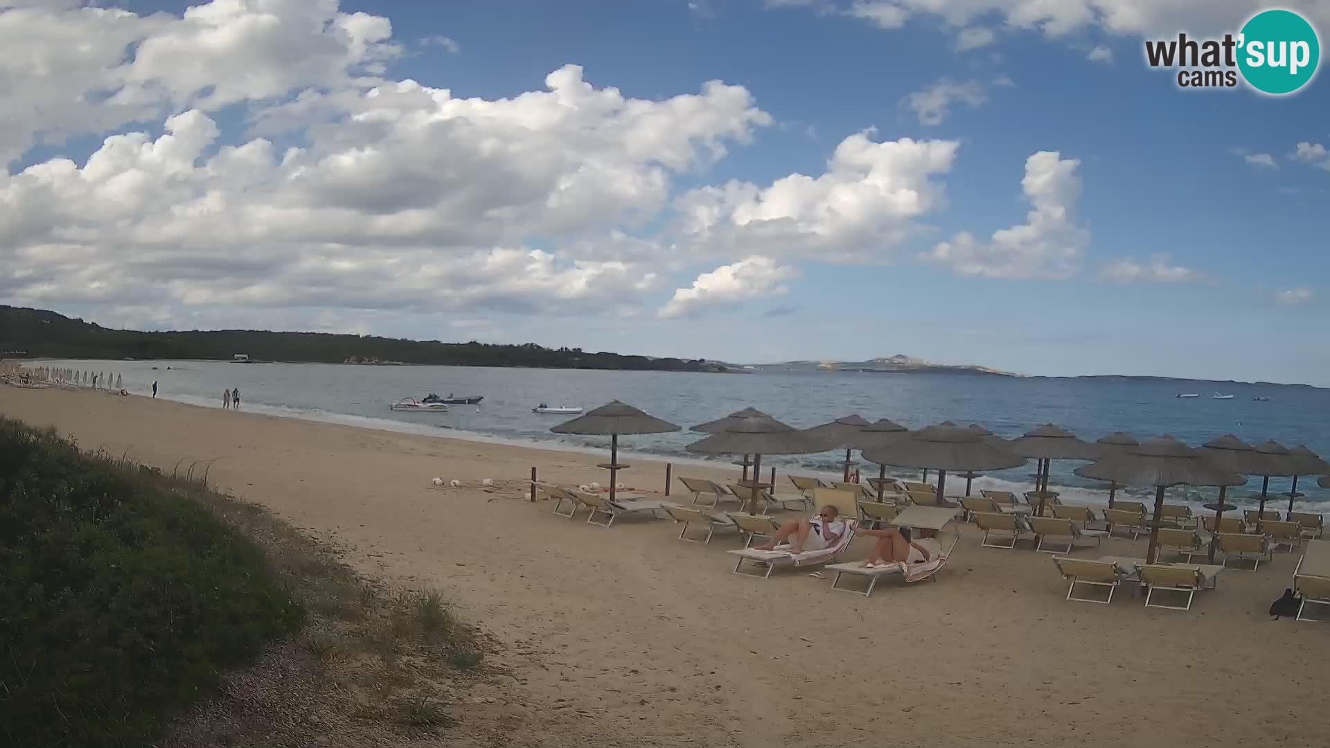 Web kamera na plaži Mannena – Arzachena – Sardinija