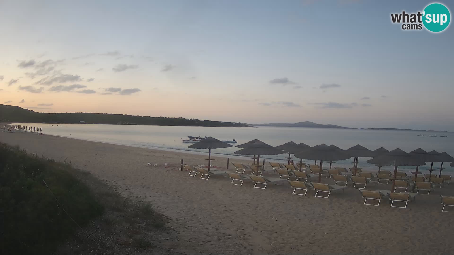 Spletna kamera na plaži Mannena – Arzachena – Sardinija