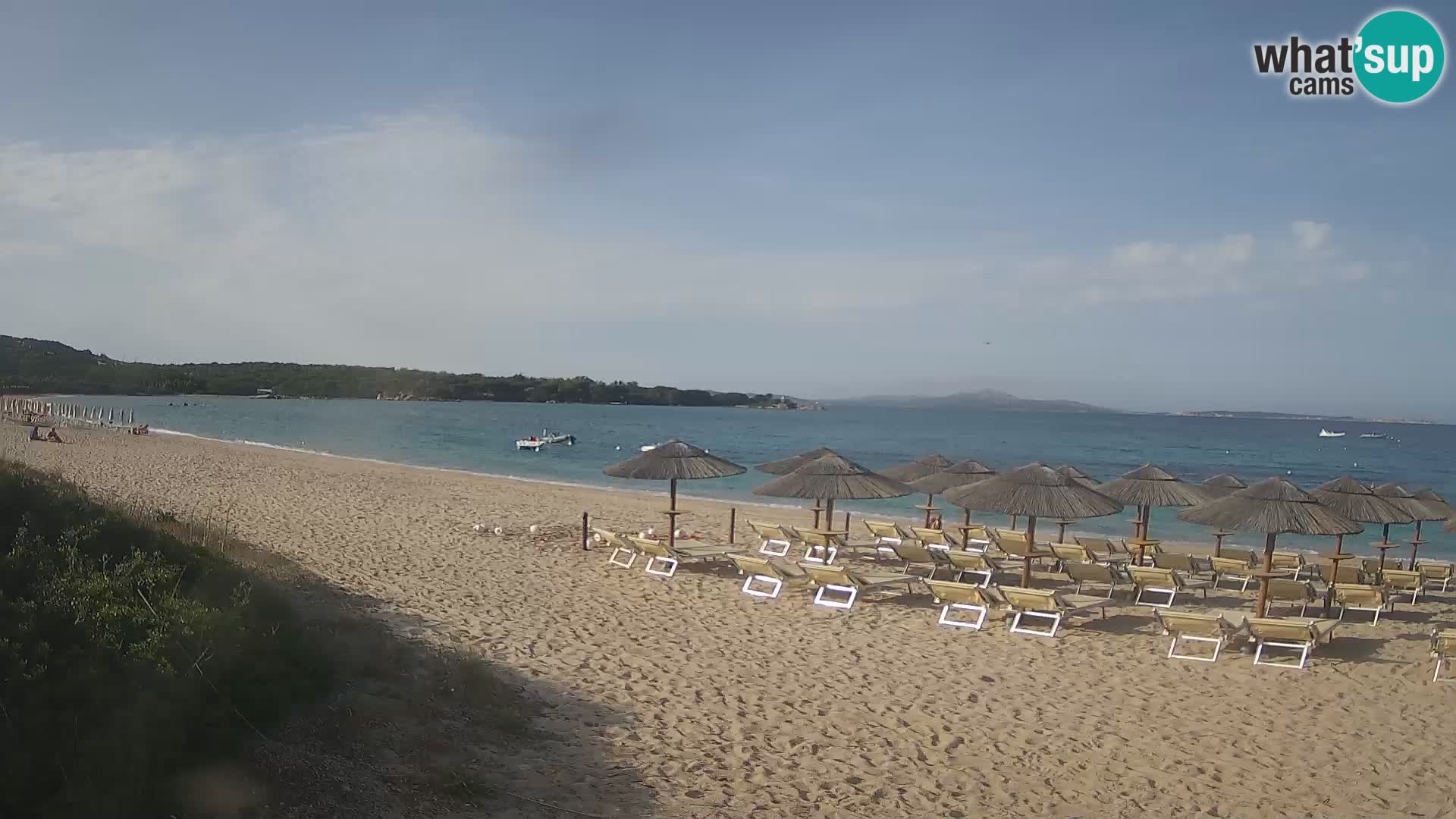 Web kamera na plaži Mannena – Arzachena – Sardinija
