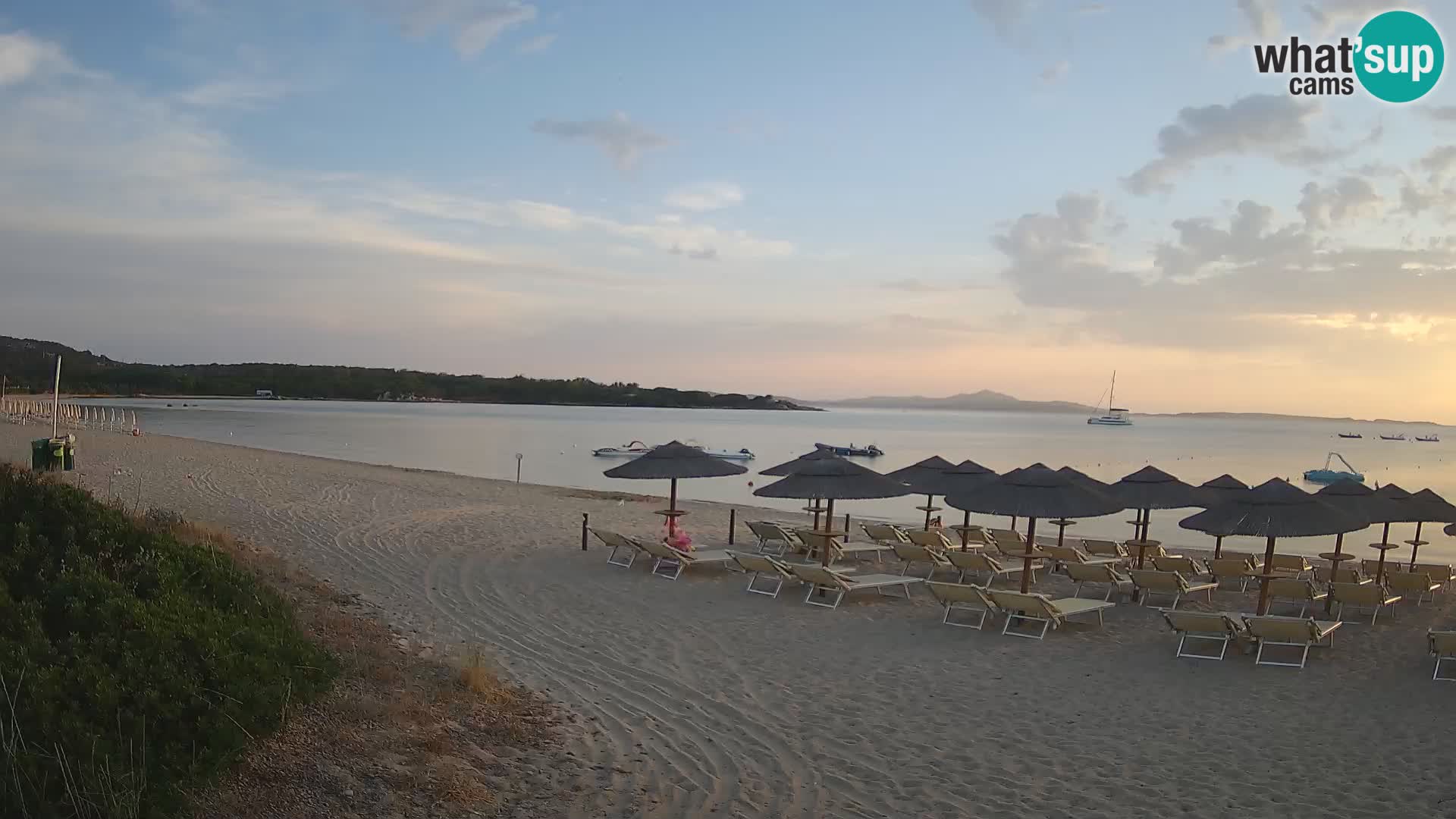 Spletna kamera na plaži Mannena – Arzachena – Sardinija